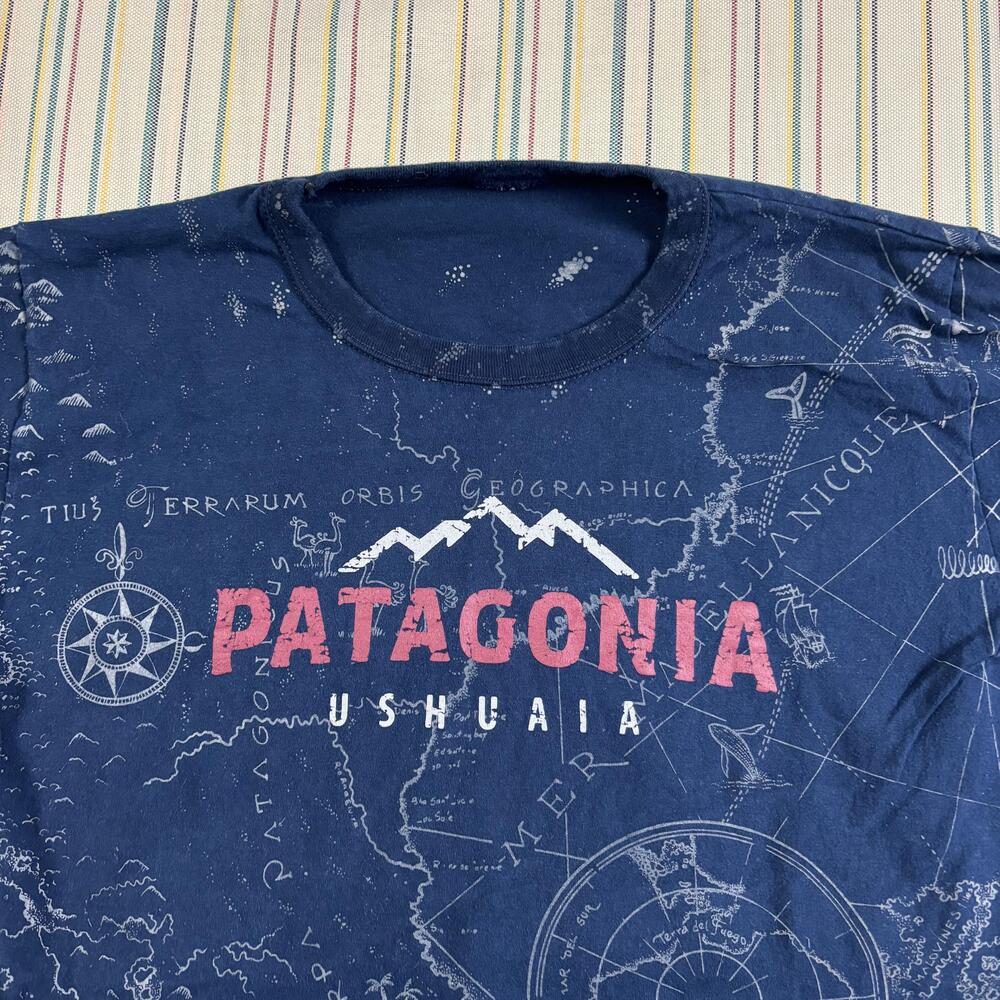 Vintage Patagonia Ushuaia AOP Map Shirt Mens Medium Blue Worlds End Travel Tee